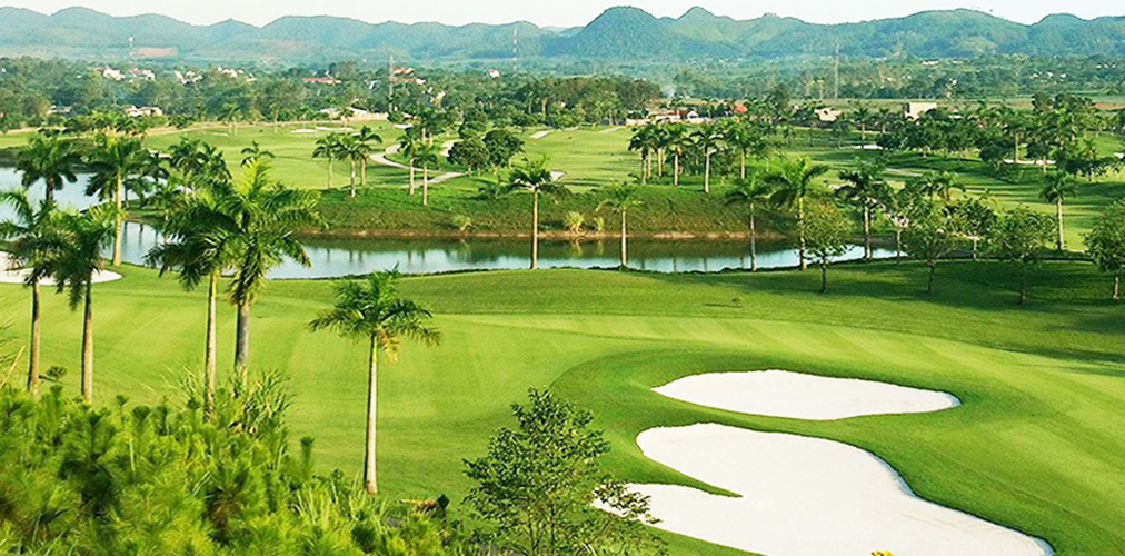 sân-golf-trang-an-ninh-binh-3