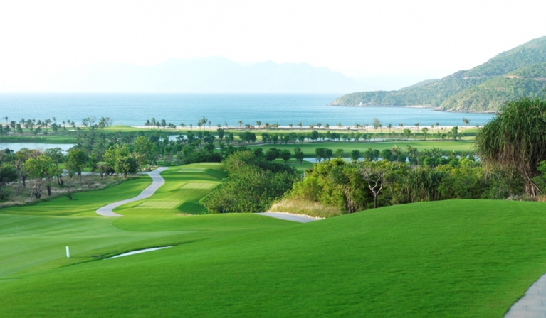 san-golf-vinpearl-nam-hoi-an